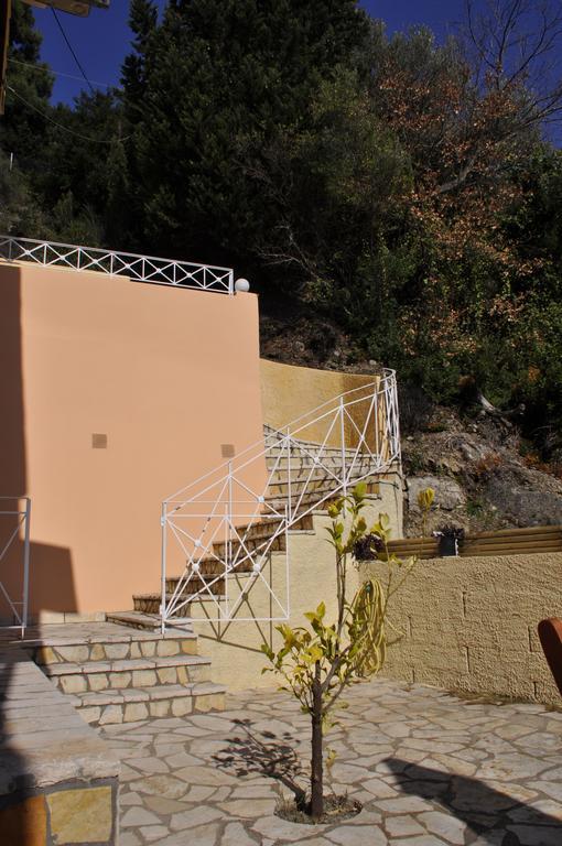 Stella'S Apartments Agios Gordios  Exterior photo