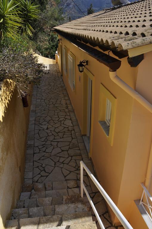 Stella'S Apartments Agios Gordios  Exterior photo