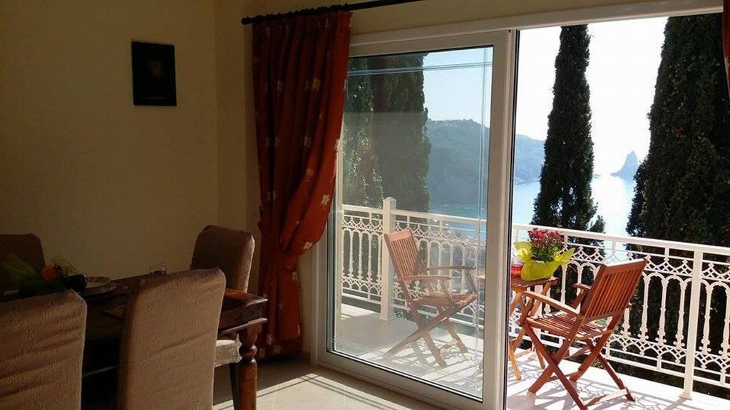 Stella'S Apartments Agios Gordios  Exterior photo