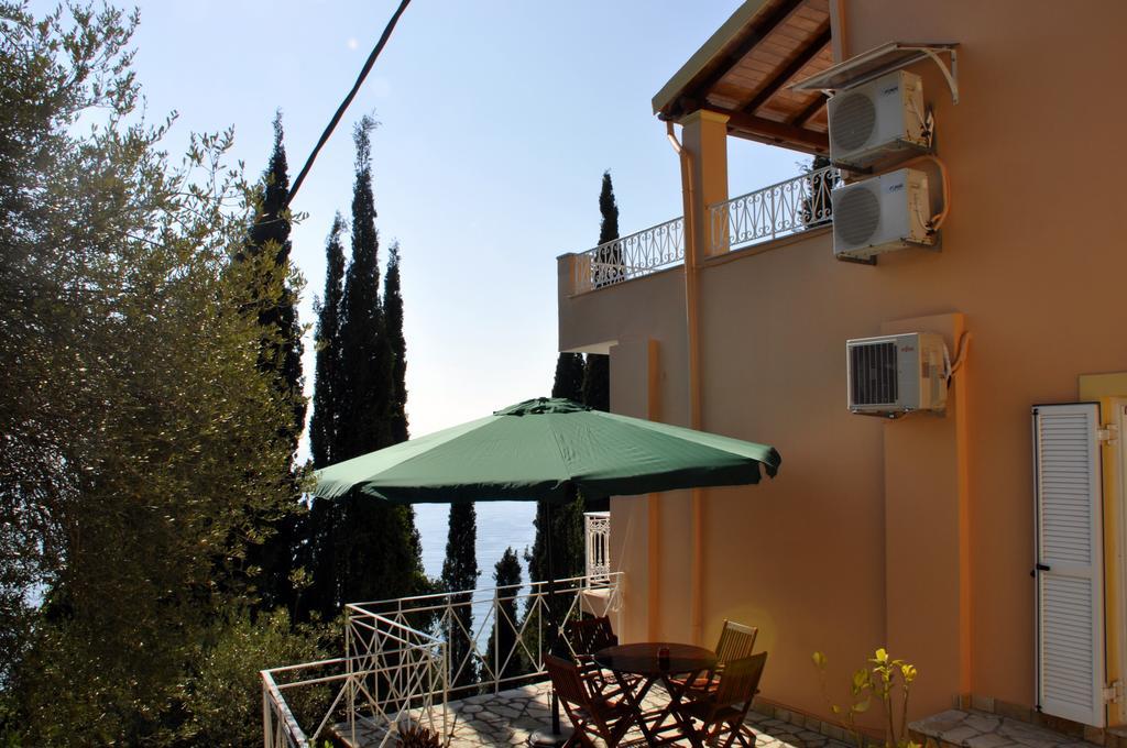 Stella'S Apartments Agios Gordios  Exterior photo